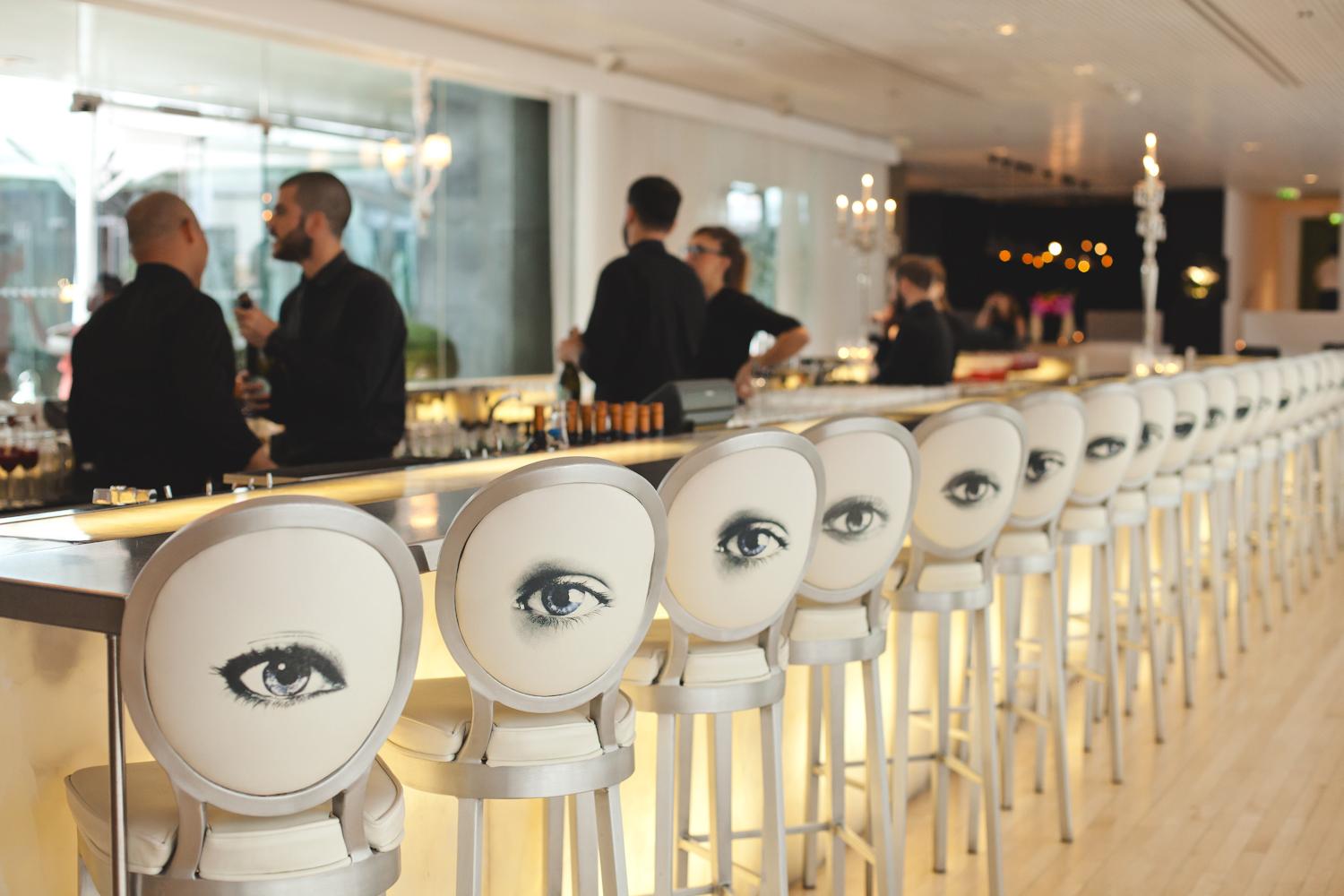 Sanderson Лондон Екстериор снимка The bar at the London Edition