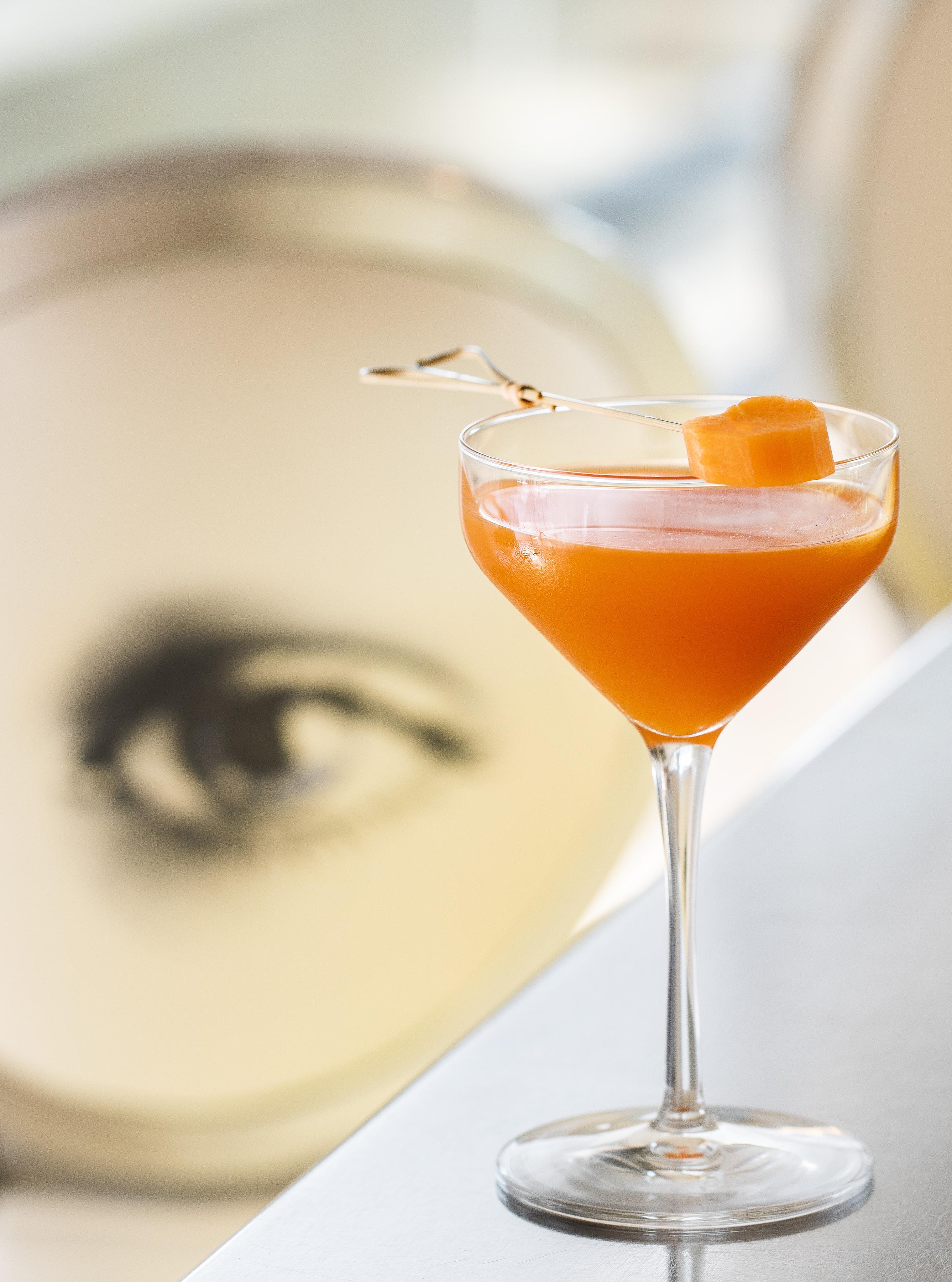 Sanderson Лондон Екстериор снимка A pumpkin spice martini